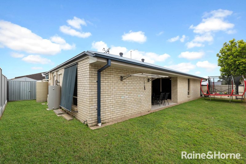 Photo - 5 Ludmilla Place, Alexandra Hills QLD 4161 - Image 20