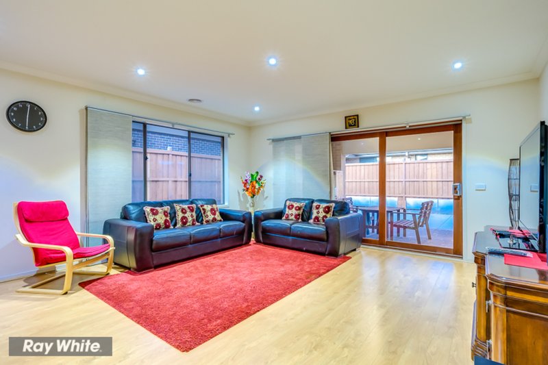 Photo - 5 Lukis Avenue, Williams Landing VIC 3027 - Image 15