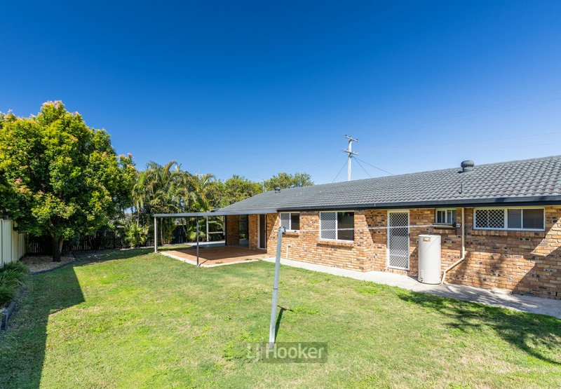 Photo - 5 Lupus Street, Hillcrest QLD 4118 - Image 8