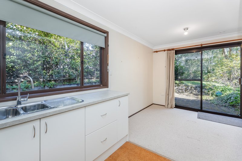 Photo - 5 Lurline Street, Wentworth Falls NSW 2782 - Image 6