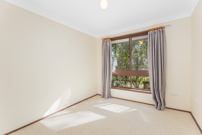 Photo - 5 Lurline Street, Wentworth Falls NSW 2782 - Image 11