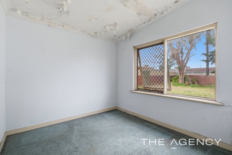 Photo - 5 Lydd Street, Gosnells WA 6110 - Image 10