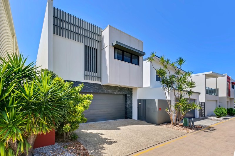 Photo - 5 Lytton Lane, Maroochydore QLD 4558 - Image 5