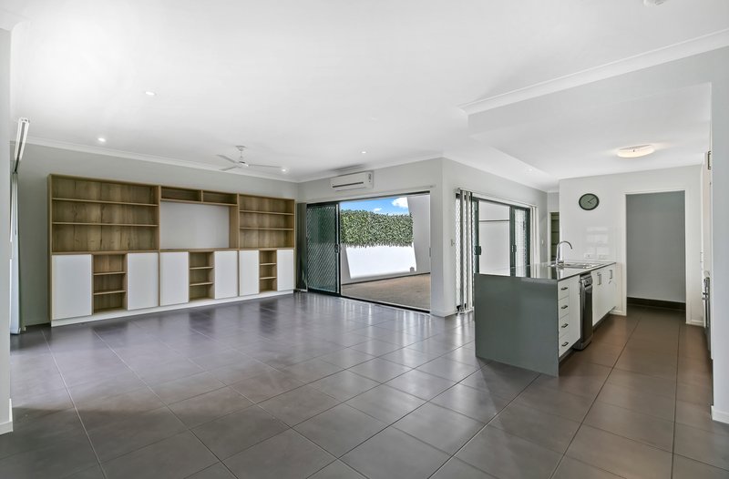 Photo - 5 Lytton Lane, Maroochydore QLD 4558 - Image 10