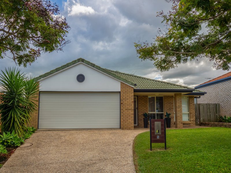 5 Macadam Court, Kallangur QLD 4503