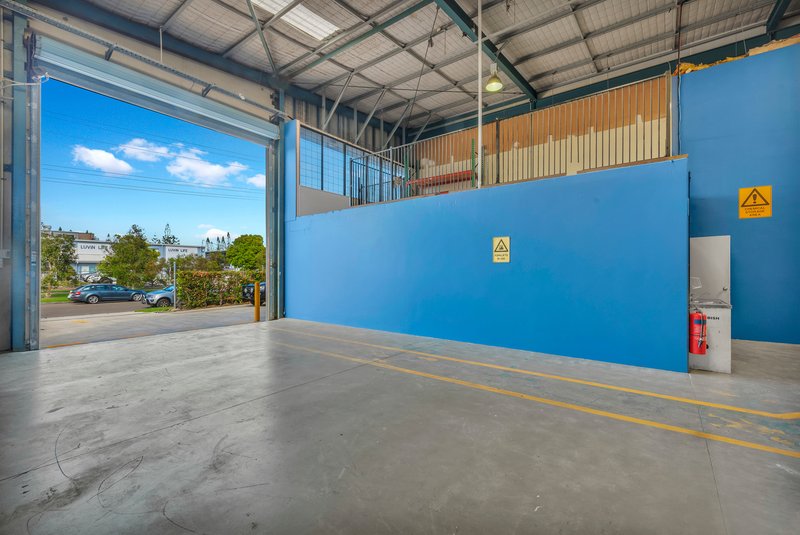 Photo - 5 Machinery Avenue, Warana QLD 4575 - Image 6