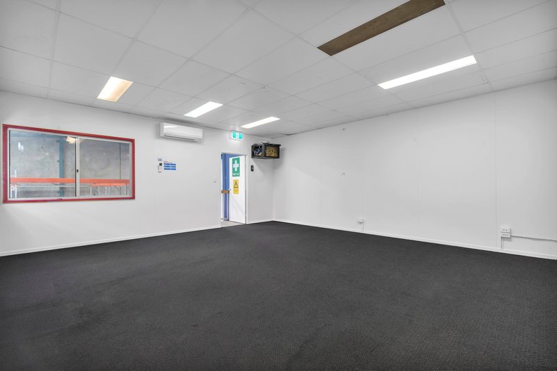 Photo - 5 Machinery Avenue, Warana QLD 4575 - Image 9