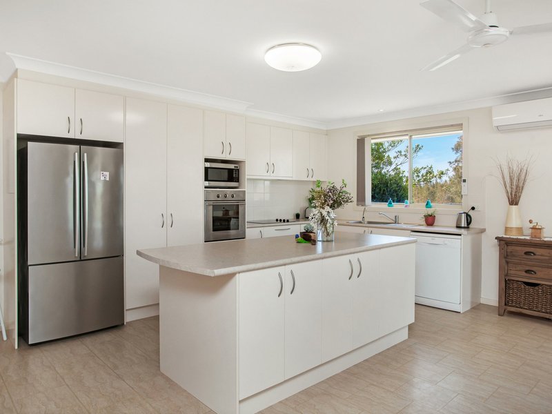 Photo - 5 Mackerel Way, Old Bar NSW 2430 - Image 5