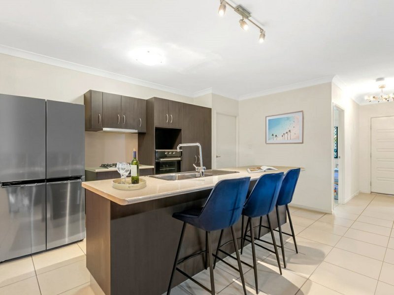 Photo - 5 Mackerras Street, Redlynch QLD 4870 - Image 2