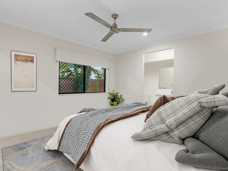 Photo - 5 Mackerras Street, Redlynch QLD 4870 - Image 4