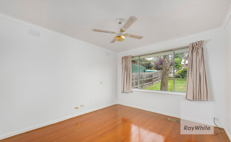 Photo - 5 Madison Court, Bundoora VIC 3083 - Image 5