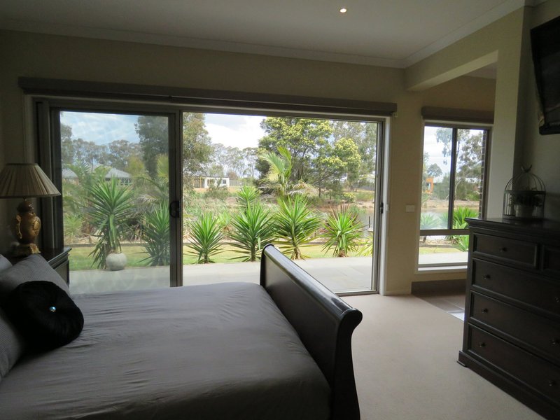 Photo - 5 Magnolia Way, Paynesville VIC 3880 - Image 14