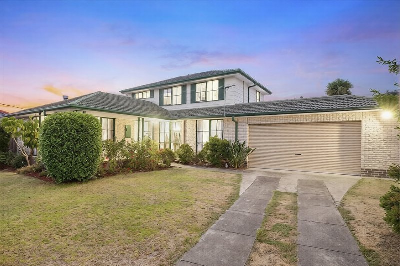 Photo - 5 Mahonia Court, Ferntree Gully VIC 3156 - Image 1