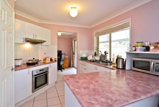 Photo - 5 Maisie Place, Eight Mile Plains QLD 4113 - Image 1