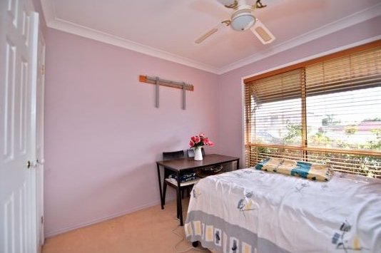 Photo - 5 Maisie Place, Eight Mile Plains QLD 4113 - Image 4