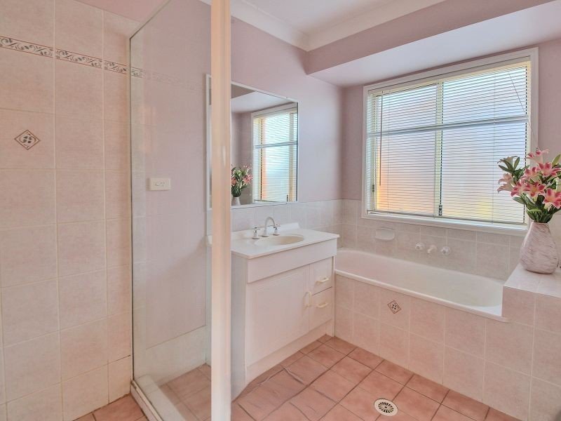 Photo - 5 Maisie Place, Eight Mile Plains QLD 4113 - Image 8