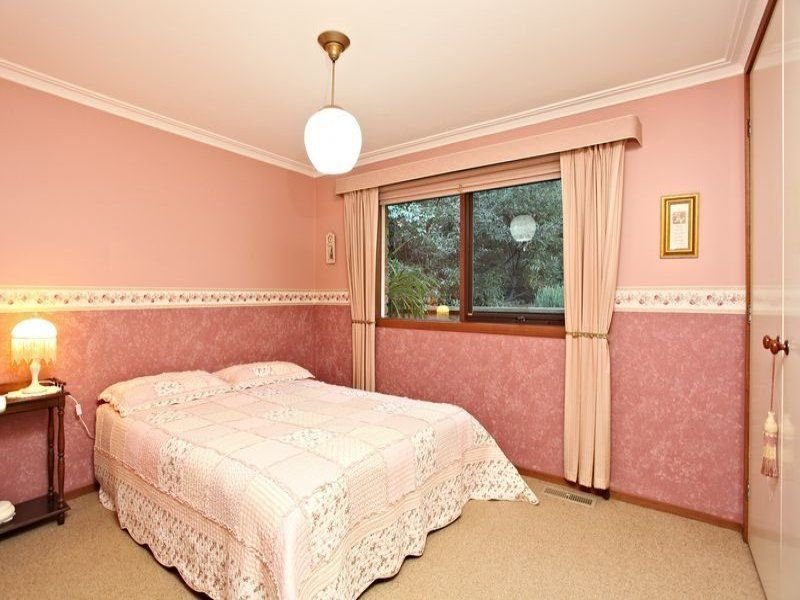 Photo - 5 Maisie Road, Emerald VIC 3782 - Image 4