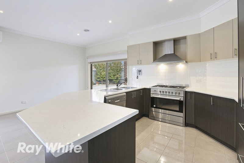 Photo - 5 Mallard Court, Lara VIC 3212 - Image 3