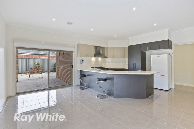 Photo - 5 Mallard Court, Lara VIC 3212 - Image 4