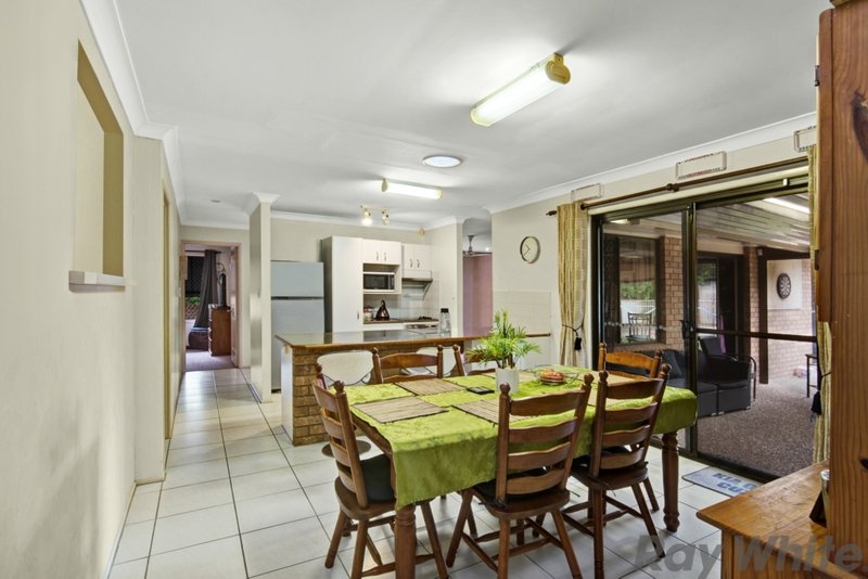 Photo - 5 Mana Court, Deception Bay QLD 4508 - Image 2