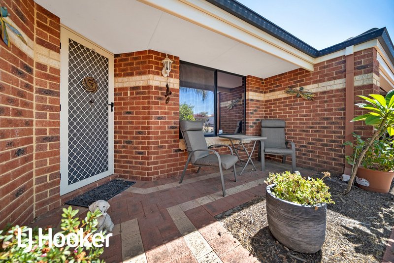 Photo - 5 Mandora Bend, Carramar WA 6031 - Image 4