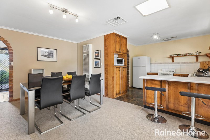 Photo - 5 Manor Court, Morphett Vale SA 5162 - Image 7