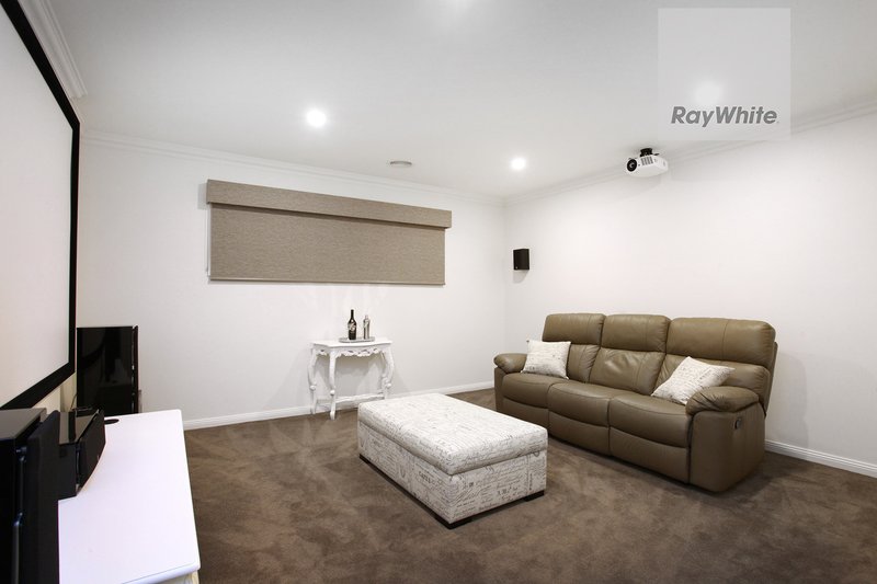 Photo - 5 Mantua Drive, Greenvale VIC 3059 - Image 18