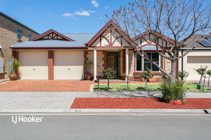 5 Mapleton Circuit, Mawson Lakes SA 5095