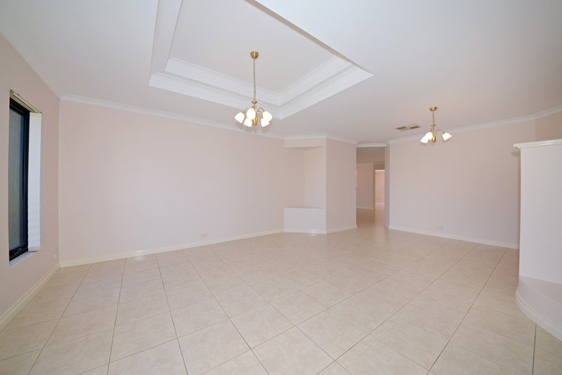 Photo - 5 Marco Polo Mews, Currambine WA 6028 - Image 3