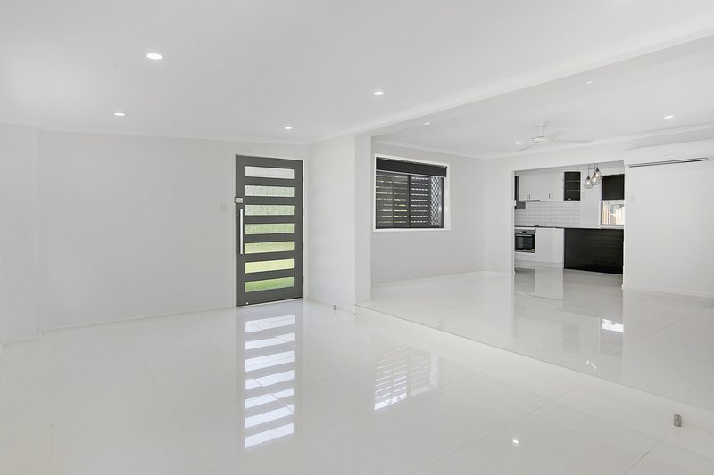 Photo - 5 Margaret Street, Alexandra Hills QLD 4161 - Image 3