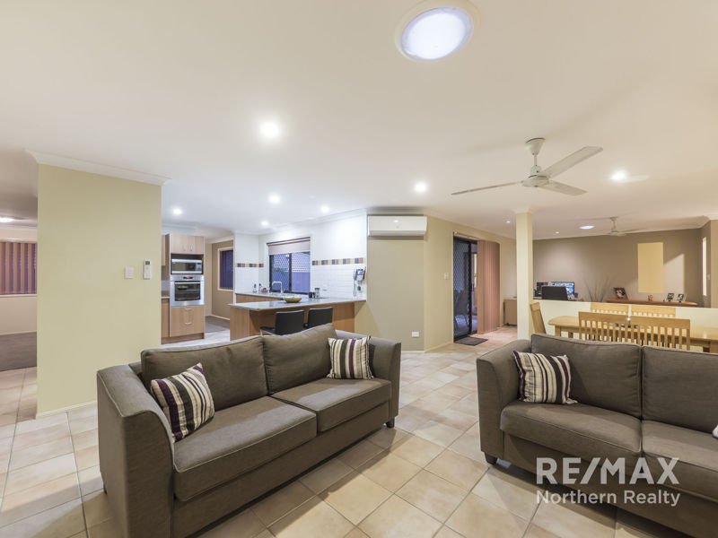 Photo - 5 Markore Court, Albany Creek QLD 4035 - Image 4