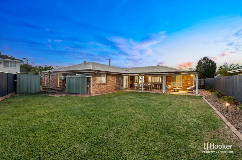 Photo - 5 Marlock Close, Bridgeman Downs QLD 4035 - Image 15