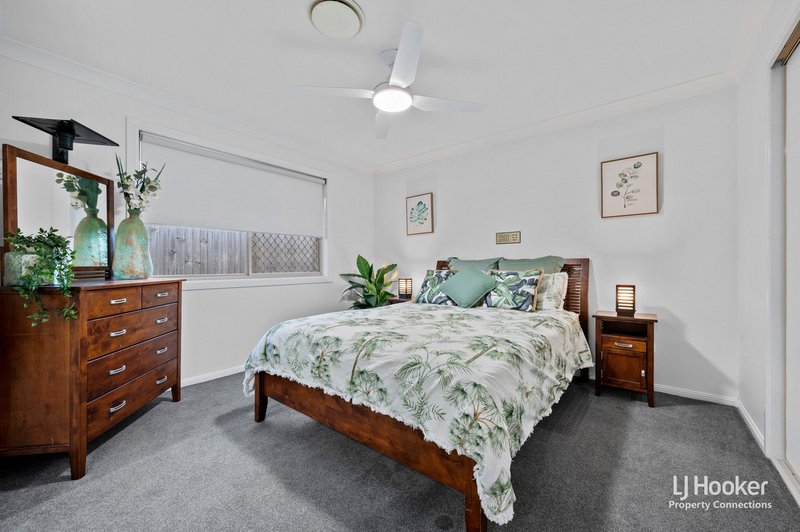 Photo - 5 Marlock Close, Bridgeman Downs QLD 4035 - Image 23