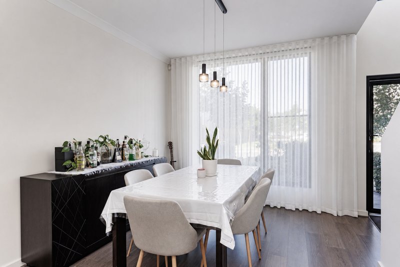 Photo - 5 Marsden Street, West Lakes SA 5021 - Image 4