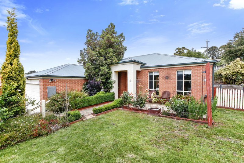 5 Mary Close, Woori Yallock VIC 3139