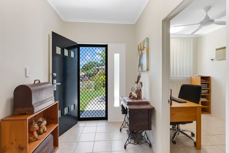 Photo - 5 Matador Close, Bayview Heights QLD 4868 - Image 6