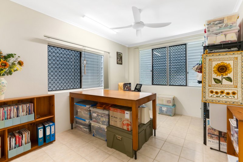 Photo - 5 Matador Close, Bayview Heights QLD 4868 - Image 12