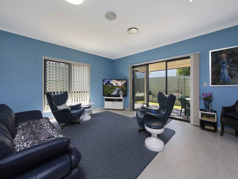 Photo - 5 Matthew Street, Beerwah QLD 4519 - Image 4