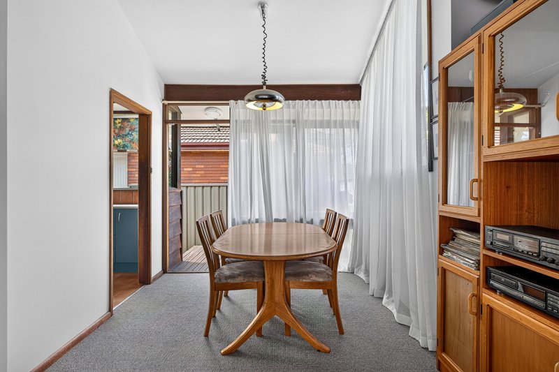 Photo - 5 Matthews Square, Ingleburn NSW 2565 - Image 11