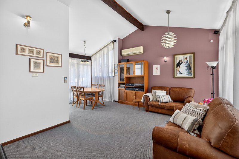 Photo - 5 Matthews Square, Ingleburn NSW 2565 - Image 14