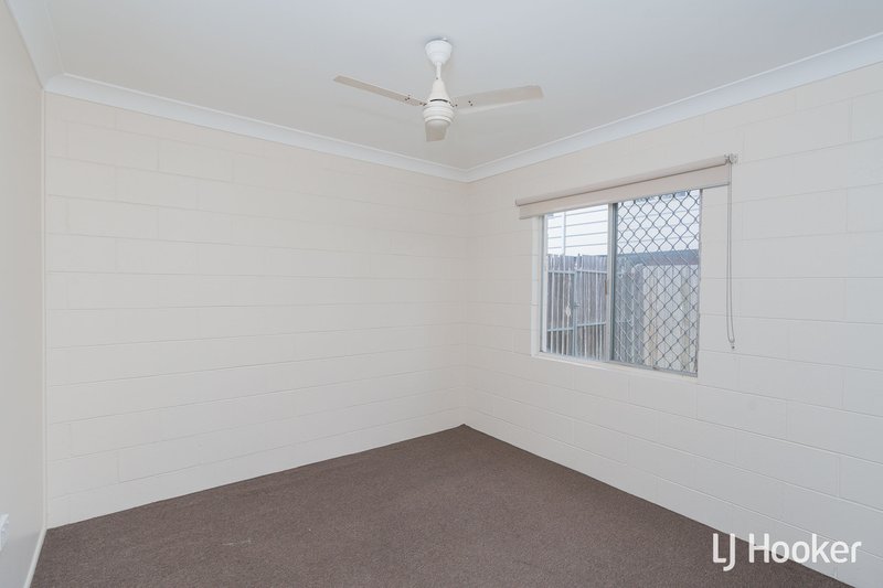 Photo - 5 Maxwell Street, Norman Gardens QLD 4701 - Image 6