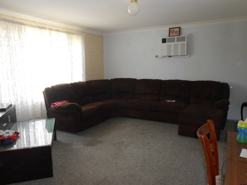 Photo - 5 Maxwell Street, Tamworth NSW 2340 - Image 2