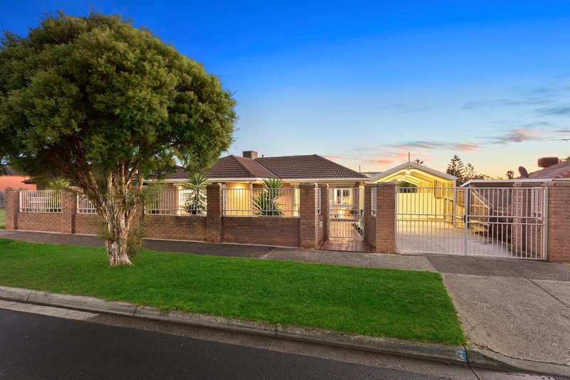 5 Maybury Drive, Mill Park VIC 3082