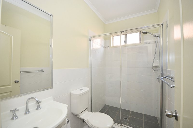 Photo - 5 Mayfield Street, Wentworthville NSW 2145 - Image 6