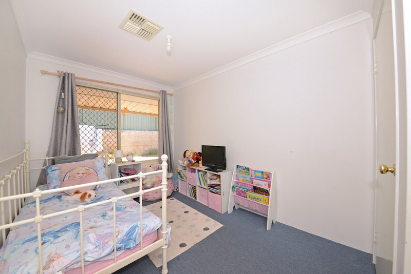 Photo - 5 Mayne Way, Merriwa WA 6030 - Image 16