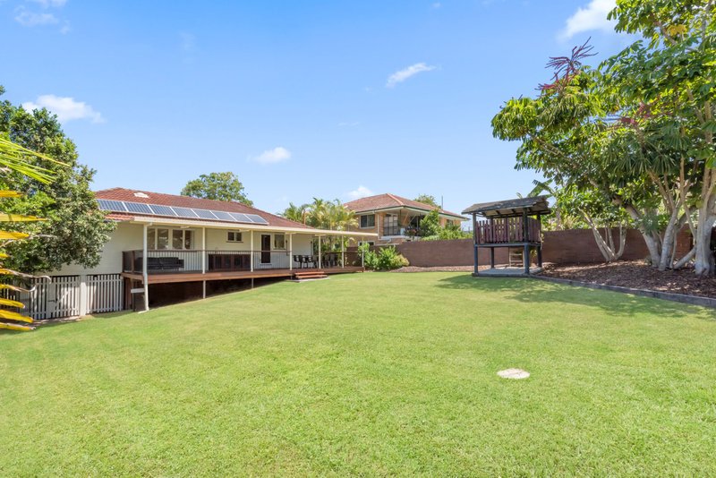 Photo - 5 Mcadam Street, Everton Park QLD 4053 - Image 2