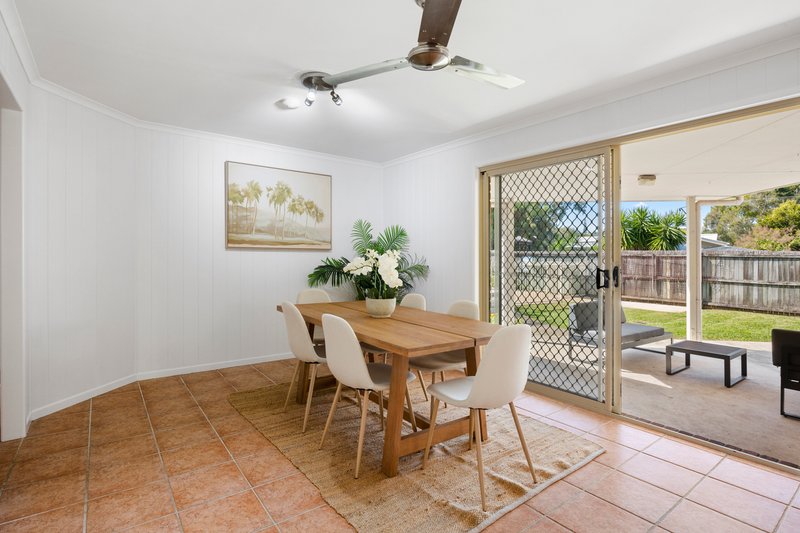 Photo - 5 Mccall Place, Bli Bli QLD 4560 - Image 3