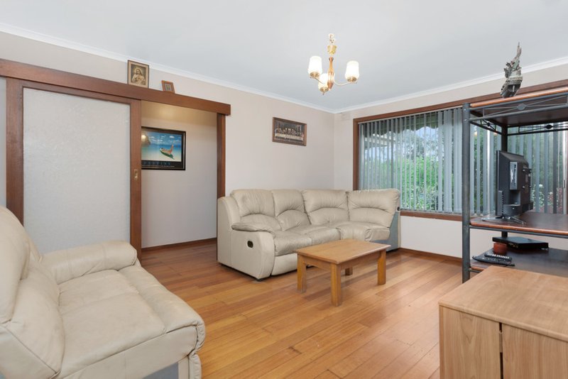 Photo - 5 Mcfadzean Street, Coldstream VIC 3770 - Image 2