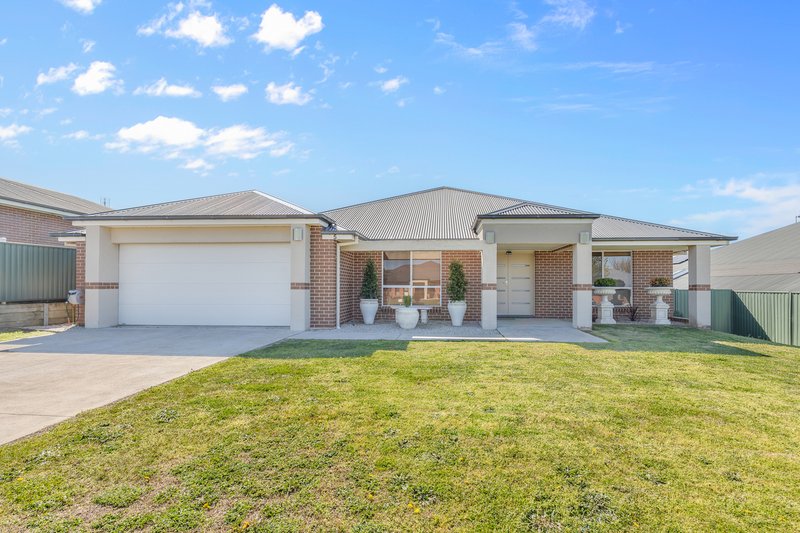 5 Mcgirr Street, Llanarth NSW 2795