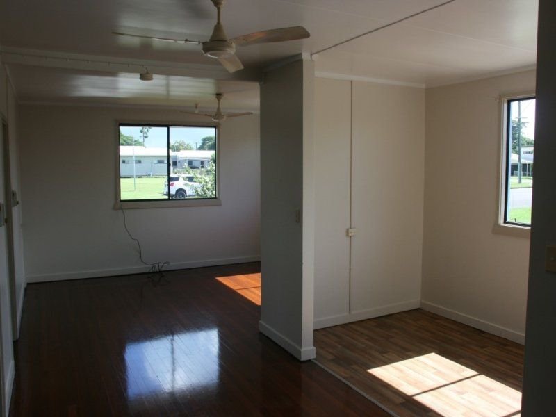 Photo - 5 Mcilwraith Street, Ingham QLD 4850 - Image 3